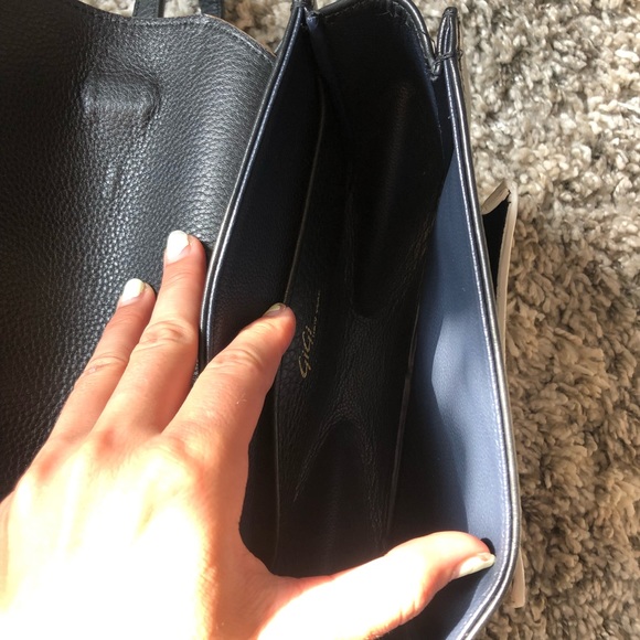 GiGi New York Abigail Crossbody Cognac Croco - Picture 7 of 8